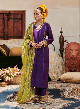 Arghwani Purple Kurta Set by Itrh available on Indiaspopup.com