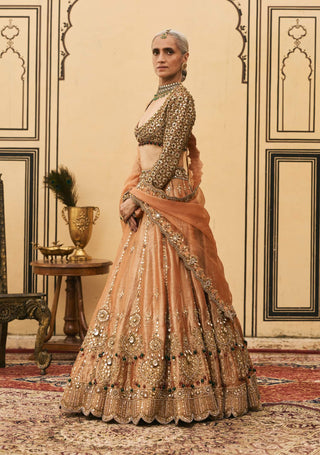 Chaand baali orange jewel lehenga set