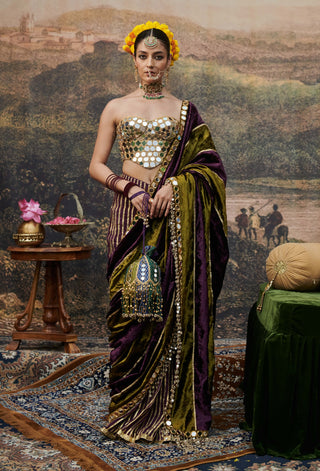 Jahan-e-ishq sari and blouse