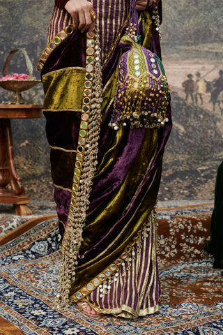 Jahan-e-ishq sari and blouse