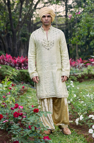 Zayan beige kurta and salwar