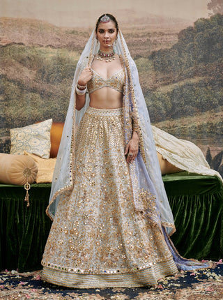 Khwab Sitara Lehenga Set by Itrh available on Indiaspopup.com