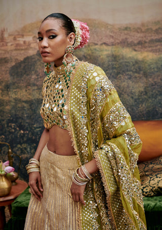 Sheesh Saanjh Gold Lehenga Set by Itrh available on Indiaspopup.com