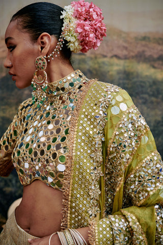 Sheesh Saanjh Gold Lehenga Set by Itrh available on Indiaspopup.com