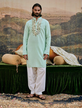 Aasmani Blue Kurta Set by Itrh Men available on Indiaspopup.com