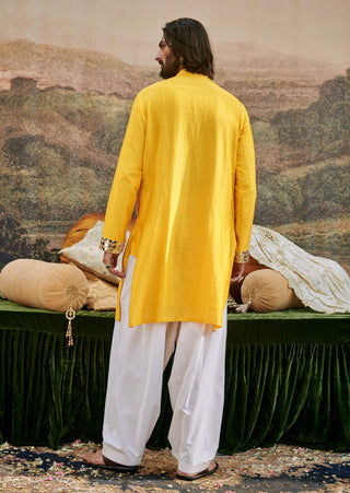 Khayalat-E Yellow Kurta Set by Itrh Men available on Indiaspopup.com