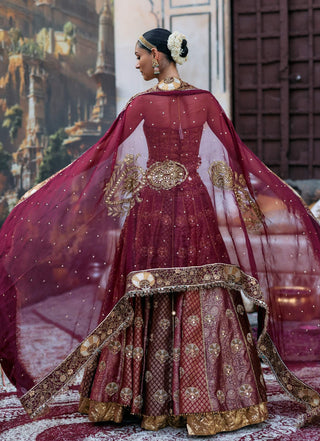Magenta arunima lehenga set
