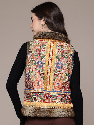 Beige solid sleeveless jacket