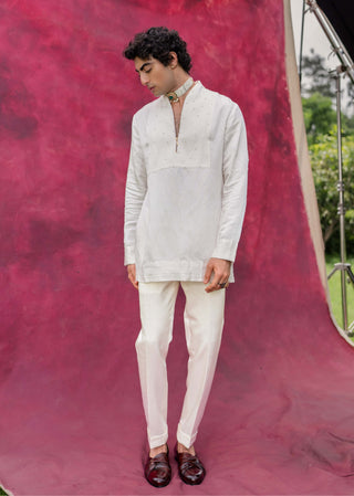 White Dahlia Kurta And Trousers by Jatin Malik available on Indiaspopup.com