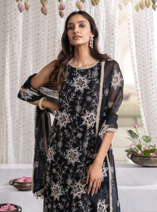 Mulmul-Black Jugni Kurta Set-INDIASPOPUP.COM