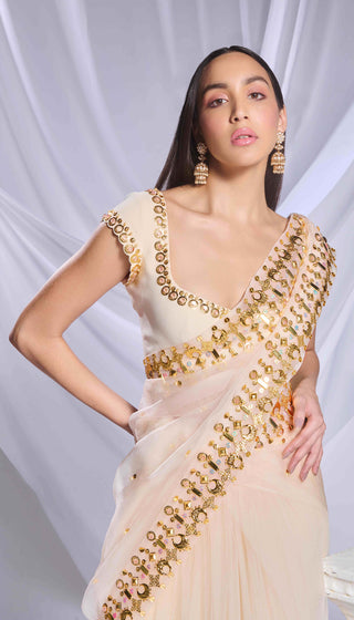 Jasmine Jubilee Ivory Sari And Blouse by Papa Don'T Preach By Shubhika, available on Indiaspopup.com