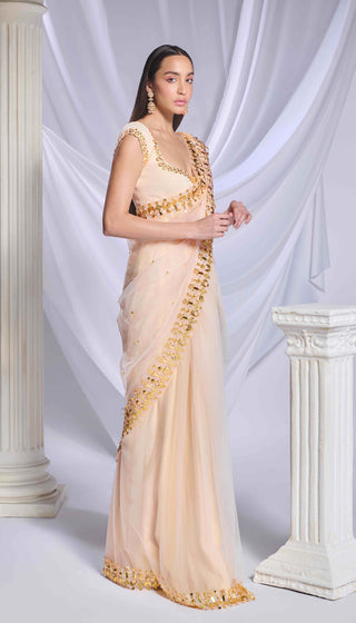 Jasmine Jubilee Ivory Sari And Blouse by Papa Don'T Preach By Shubhika, available on Indiaspopup.com