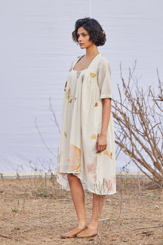 Kharakapas-Alabaster Offwhite Cotton Dress-INDIASPOPUP.COM
