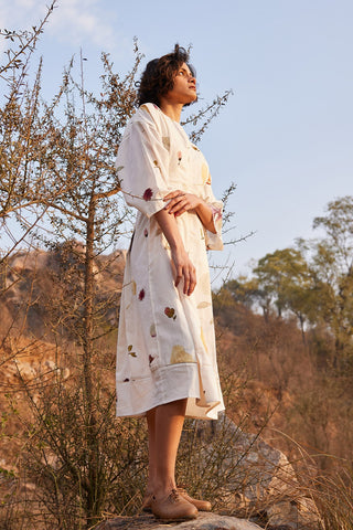 Kharakapas-Aangan Offwhite Floral Midi Dress-INDIASPOPUP.COM