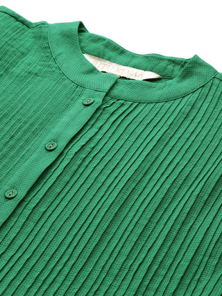 Green solid half sleeves calf length kurta