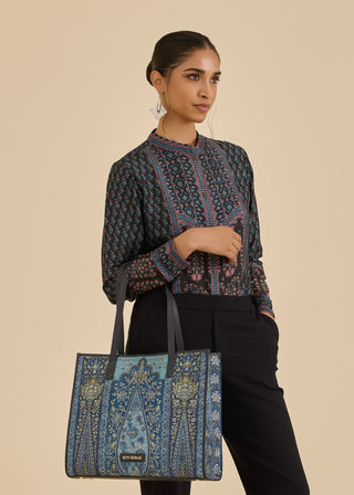 Black and turquoise keya button-down kurti