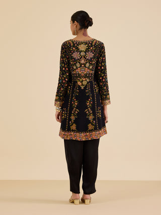Black and multi pintado kurti