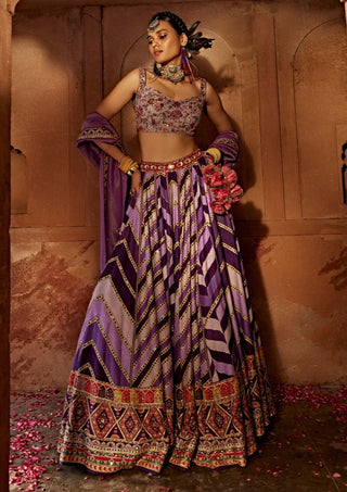 Leher Lilac Geometrical Lehenga Set by Kalista, available on Indiaspopup.com