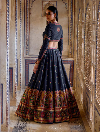 Zeenat midnight blue lehenga set