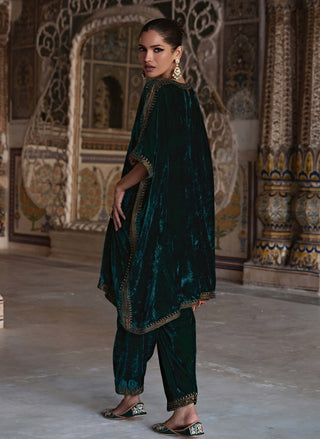 Zohra green kaftan and salwar