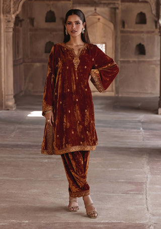 Anam golden brown kaftan and pants