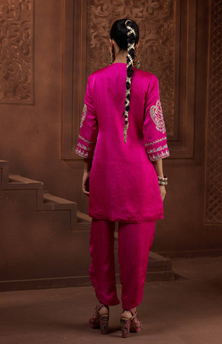 Kanak prabha fuchsia tunic and pant