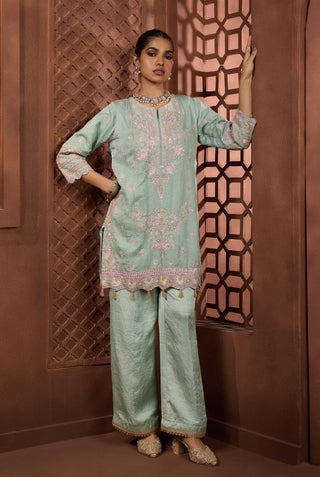 Mridu manjari mint kurta and salwar