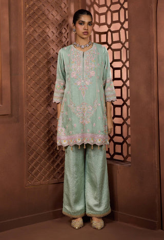 Mridu manjari mint kurta and salwar