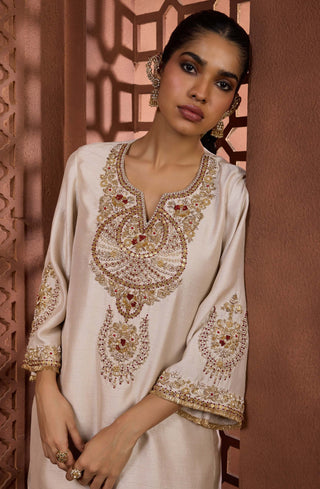 Chaandi shwet ivory kurta and farshi salwar
