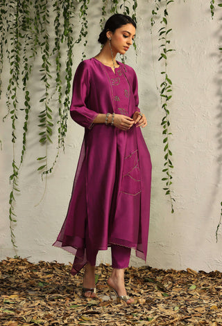 Charkhee-Pink Leaf Motif Kurta Set-INDIASPOPUP.COM