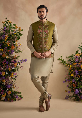Ishvik mehendi green bundi and kurta set