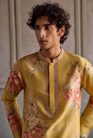 Rian lemon yellow kurta and pants