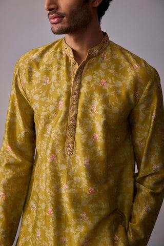 Mihir Olive Green Kurta And Pants by Kalista Men available on Indiaspopup.com