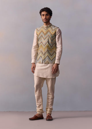 Sehej Beige Kurta And Green Bundi Set by Kalista Men available on Indiaspopup.com