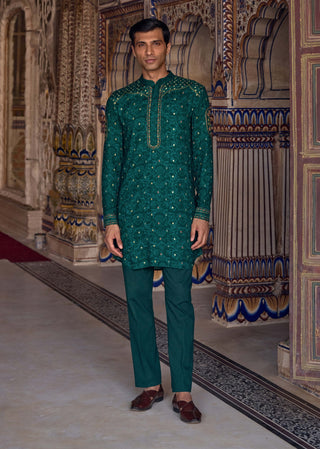 Aryan forest green kurta and pants