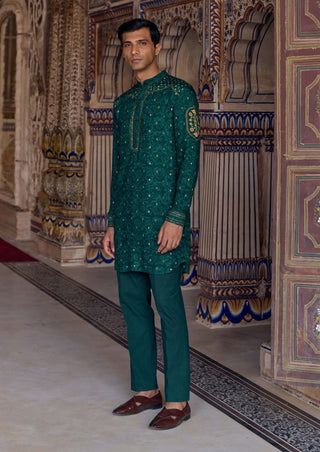 Aryan forest green kurta and pants