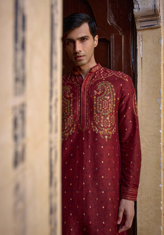 Taimur Maroon Kurta And Churidar by Kalista Men available on Indiaspopup