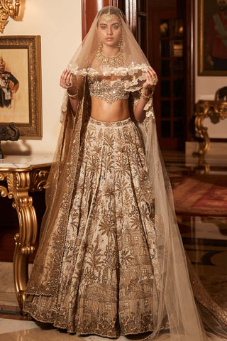 Ivory Bridal Lehengas - Timeless Elegance - Indiaspopup.com Ivory Bridal Lehengas - Timeless Elegance - Indiaspopup.com