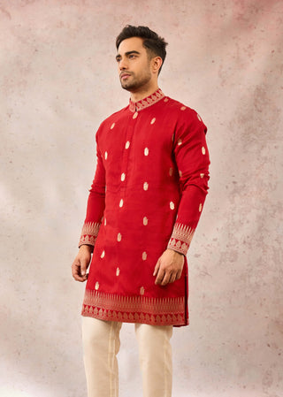 Red haaath phool kurta