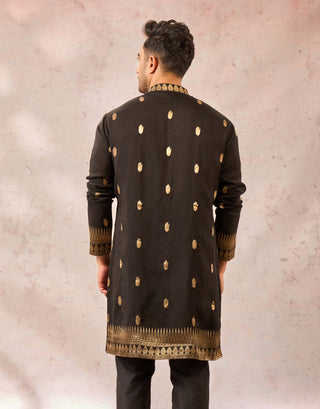 House Of Masaba Men Black Haaath Phool Kurta available on indiaspopup