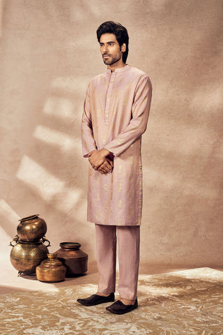 Lilac Timber Tribe Kurta And Pants by House Of Masaba Men, available on Indiaspopup.com