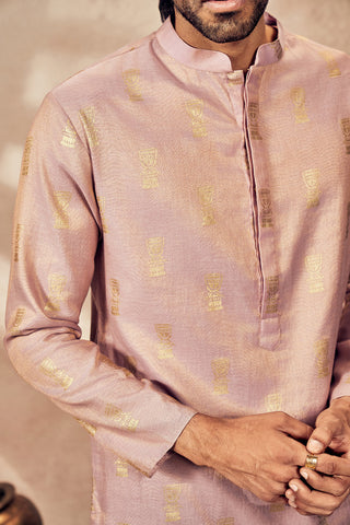 Lilac Timber Tribe Kurta And Pants by House Of Masaba Men, available on Indiaspopup.com