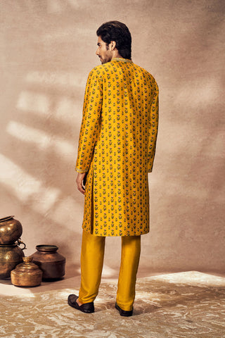 Yellow Pixie Dust Kurta And Pants by House Of Masaba Men, available on Indiaspopup.com