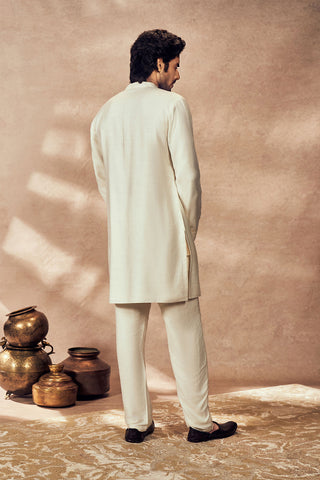 Ivory Palm Blooms Kurta And Pants by House Of Masaba Men, available on Indiaspopup.com