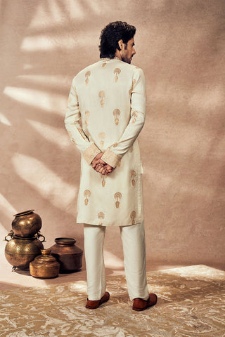 Ivory Travellers Palm Kurta And Pants by House Of Masaba Men, available on Indiaspopup.com