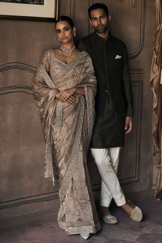 New shikargah aged lavendar sari with blouse