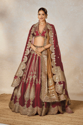 Gajar halwa wine lehenga set