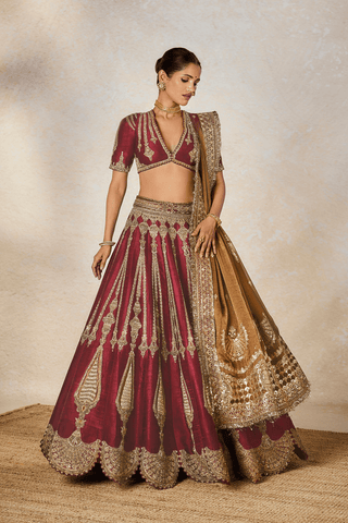 Gajar halwa wine lehenga set