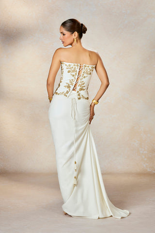 Ivory thandai corset and skirt set