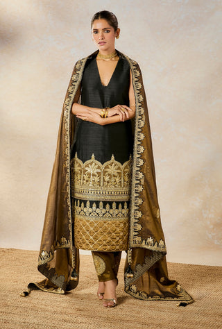 Black kala khatta salwar and kurta set